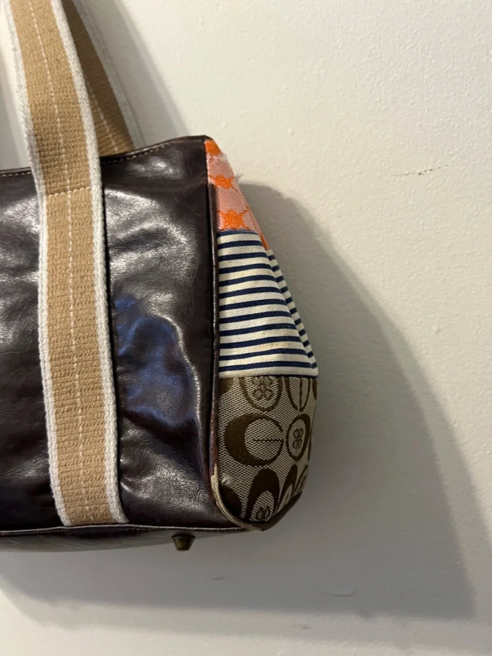 Nice  Patchwork Canvas Shoulder Bag in Multicolor